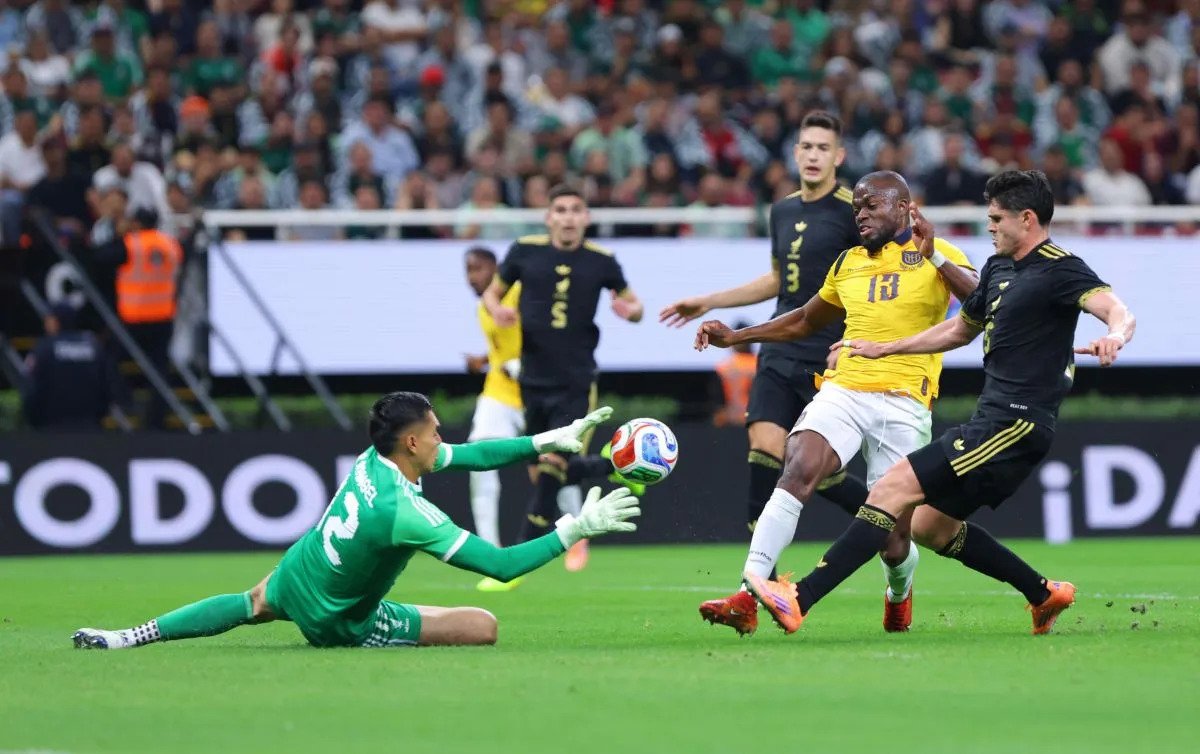 imago 1708013 crop1760502644298.jpg 914869537