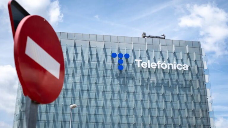 697cd4d40aa837 10136803