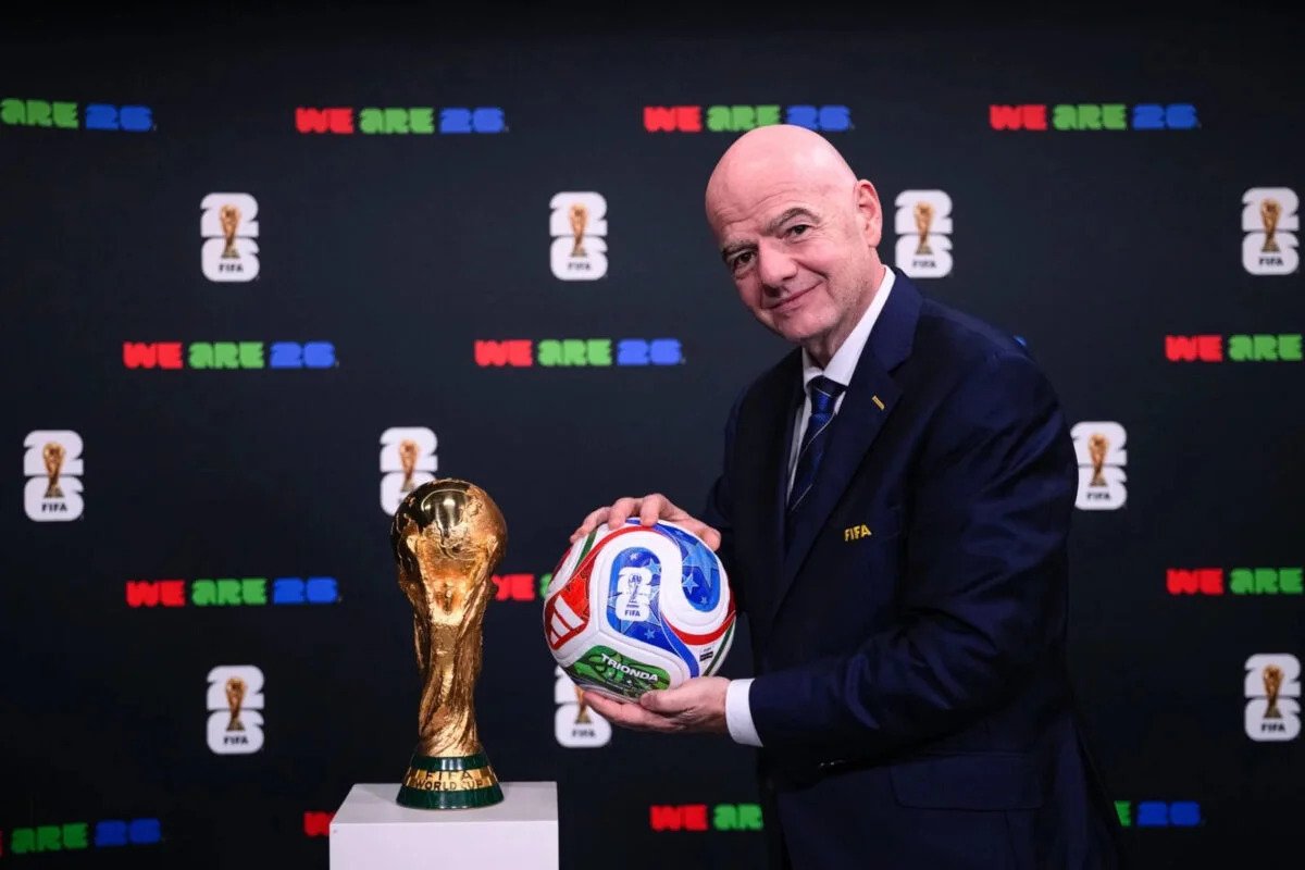 GIANNI INFANTINO 1920x1281 1 1200x800 1